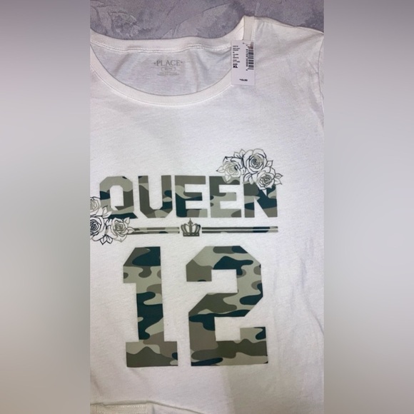 NWT Family T-shirt Set w Bonus Glow in the Dark Halloween Shirt - Picture 3 of 6